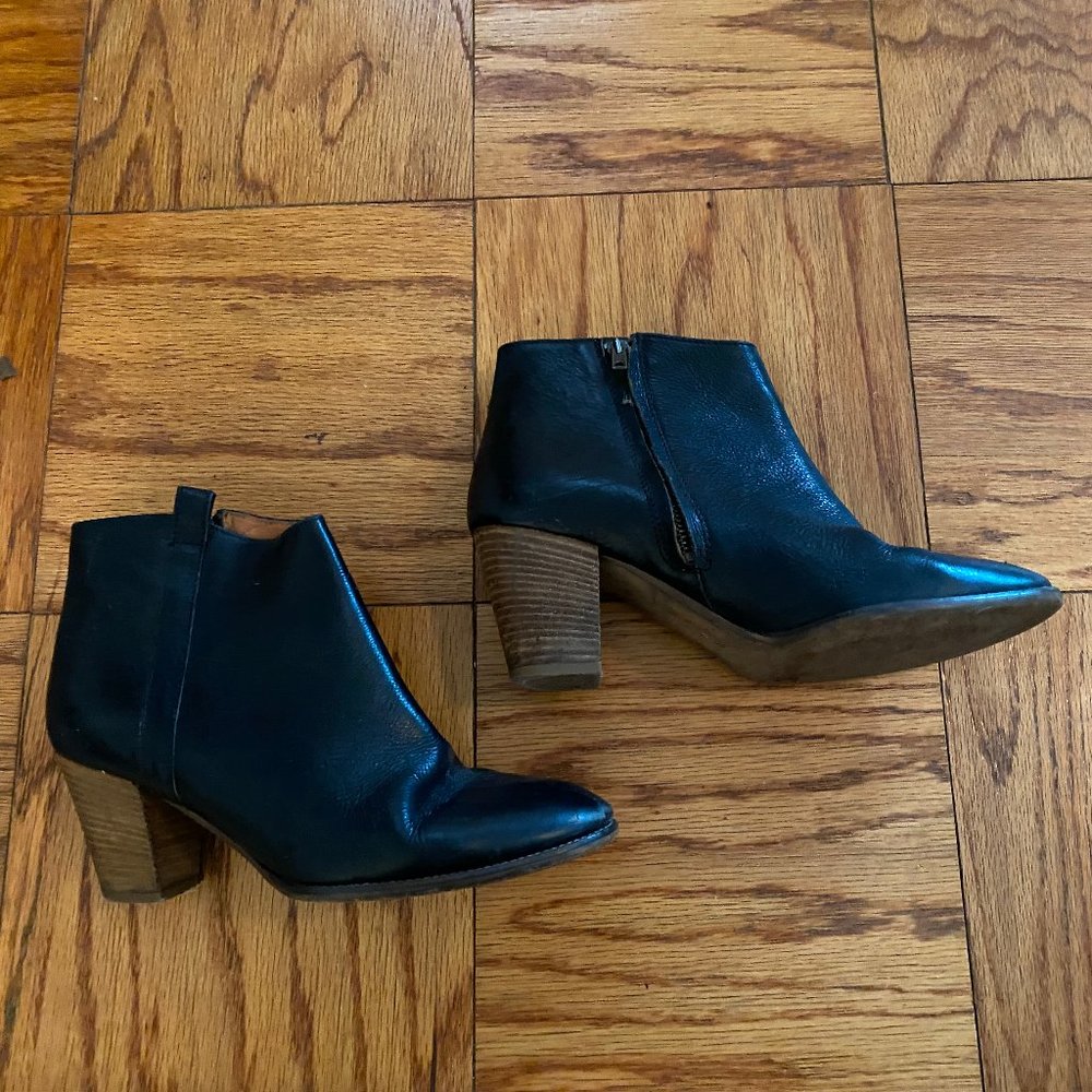 Madewell Black Leather Booties